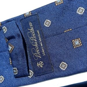 Brooks Brothers blue silk patterned tie